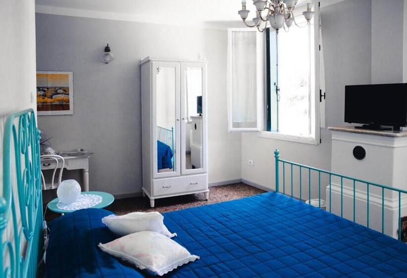 بنسيون Villa Fava