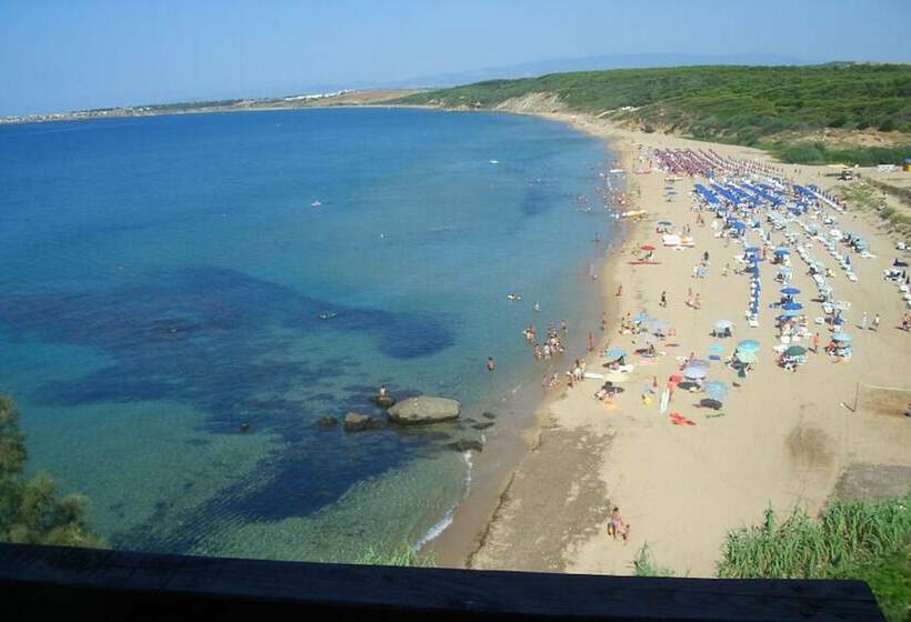 إقامة Capo Rizzuto Resort