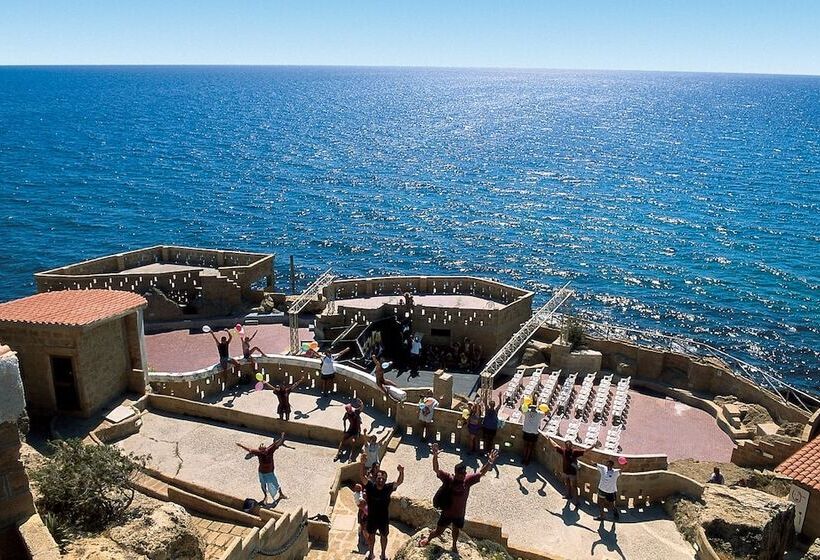 إقامة Capo Rizzuto Resort