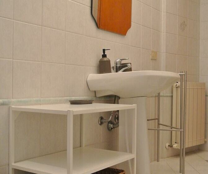 Albergodiffusovolterra