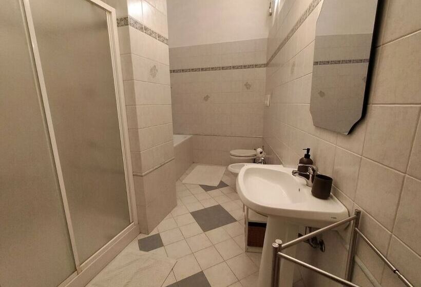 Albergodiffusovolterra