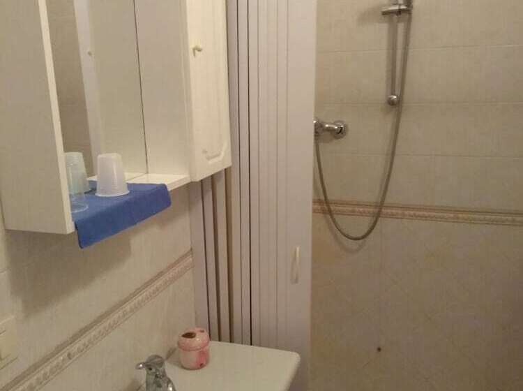 צימר Edera Rooms And Apartment