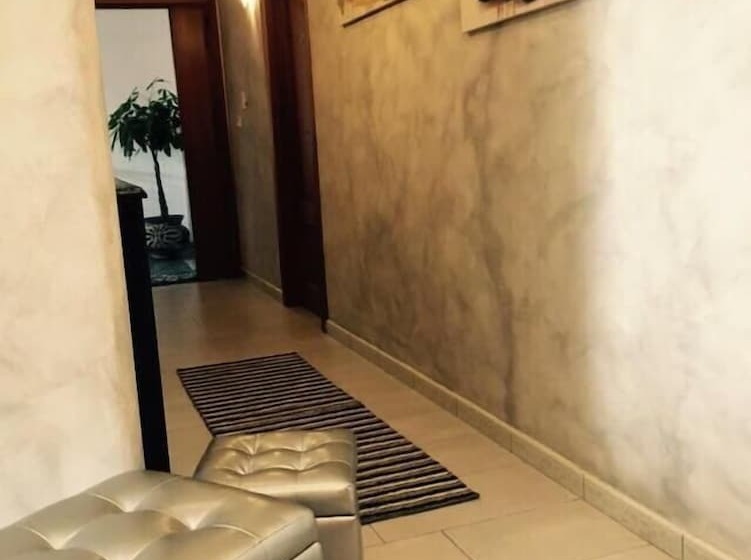 Bed and Breakfast Lolly