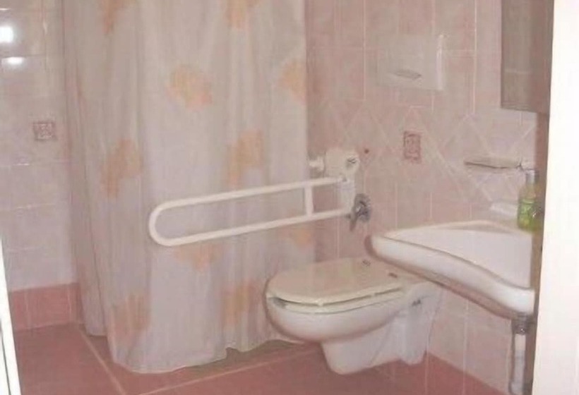 مبيت وإفطار Casa Cortesi