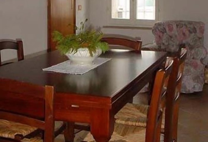 مبيت وإفطار Casa Cortesi