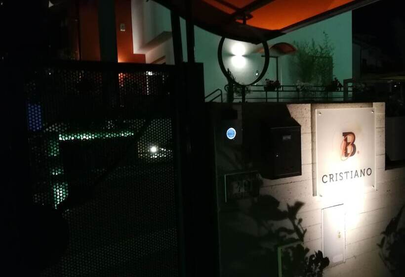 ベッドアンドブレックファースト Cristiano