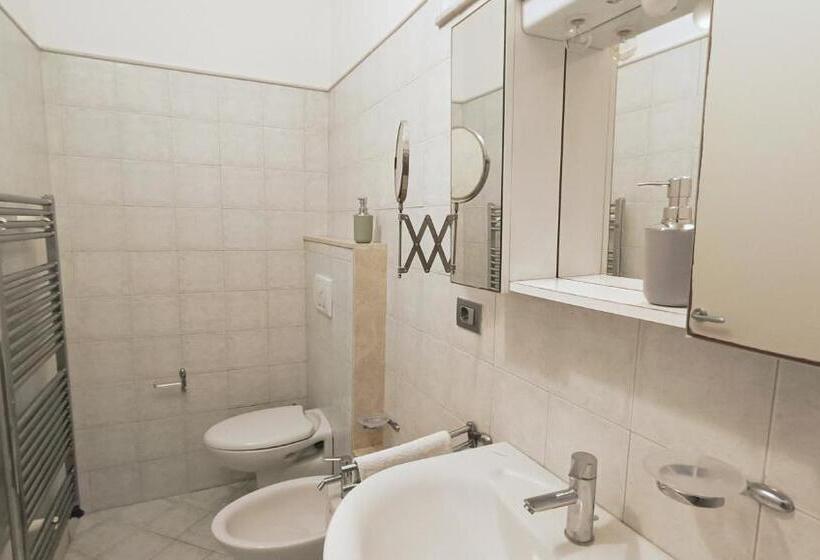 مبيت وإفطار Edera Rooms And Apartment