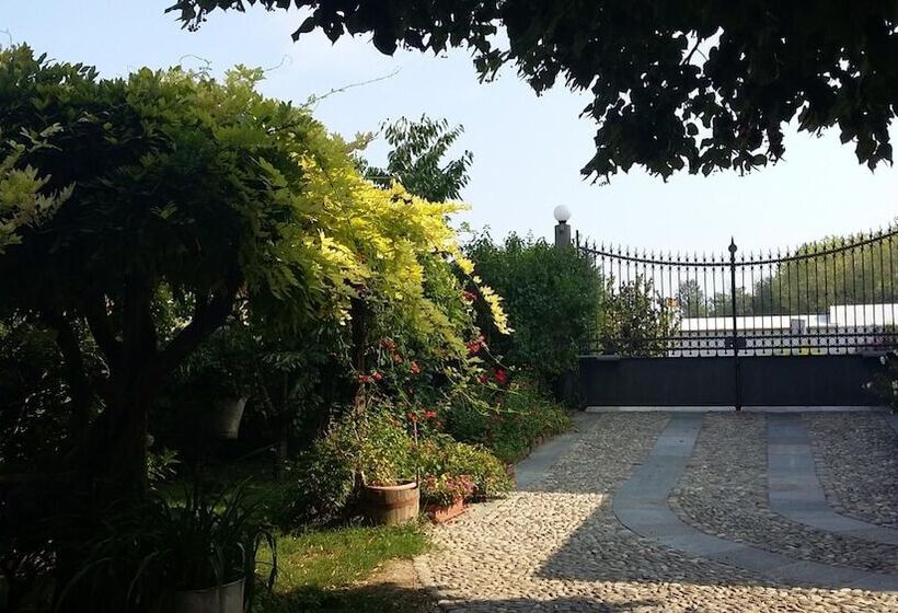 住宿加早餐  Il Germano Reale