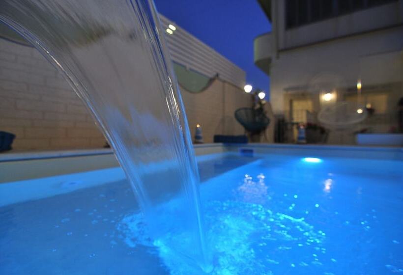 민박 Quattrocuori Boutique Hotel & Spa