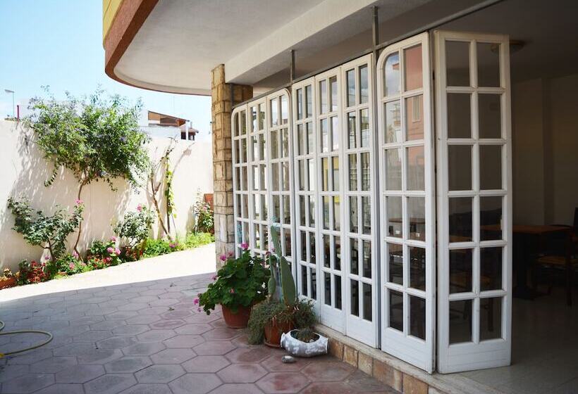 تختخواب و صبحانه Villa Felice