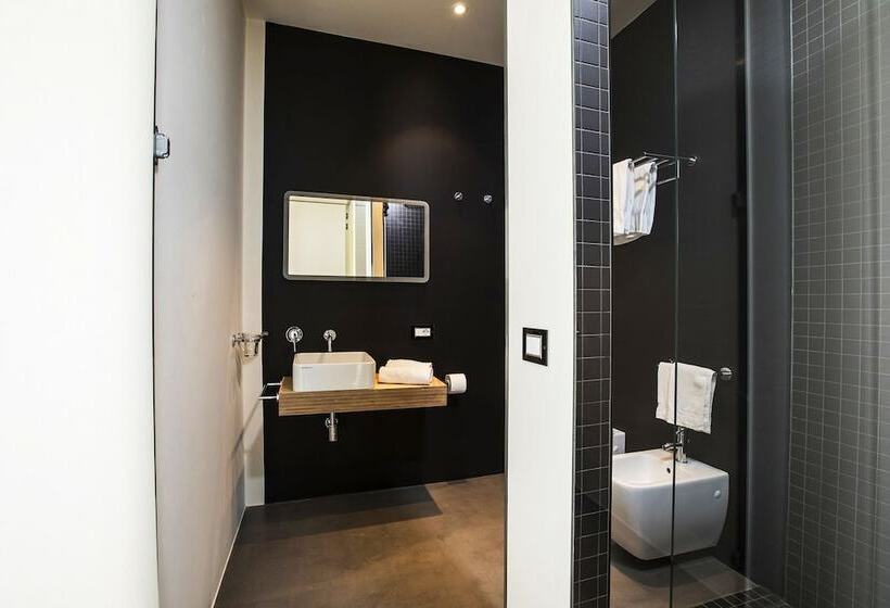 مبيت وإفطار Villa Vi