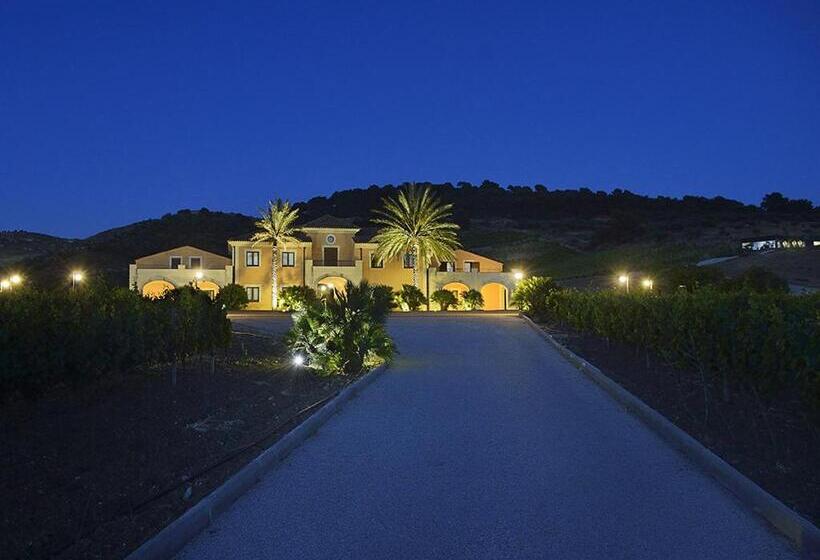 簡易ホテル Baglio Caruana Cantina & Relais