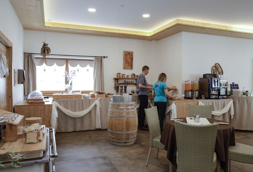 Hotel Albergo Aurora