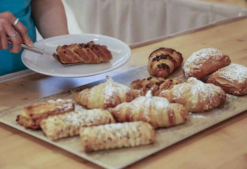 Hotel Albergo Aurora