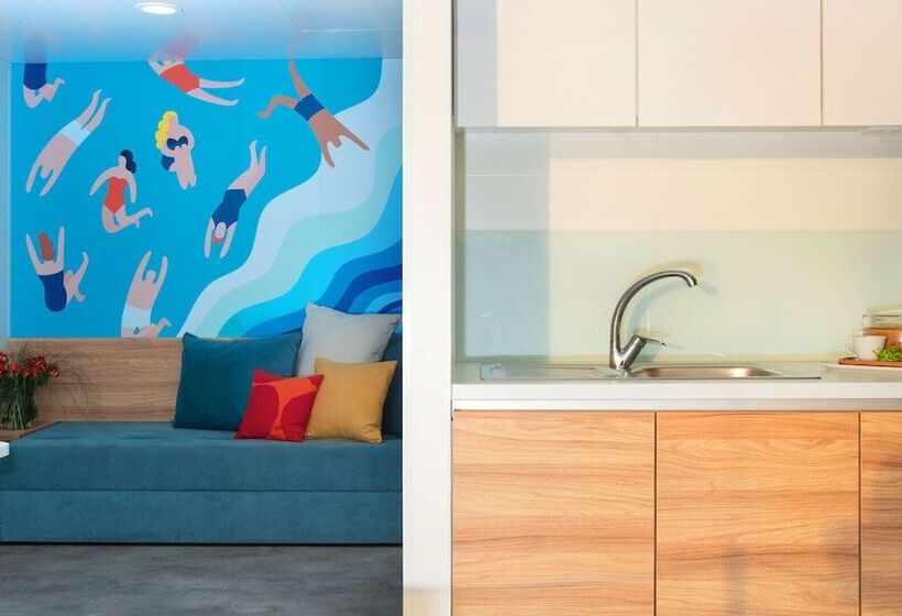 호텔 Floating Resort