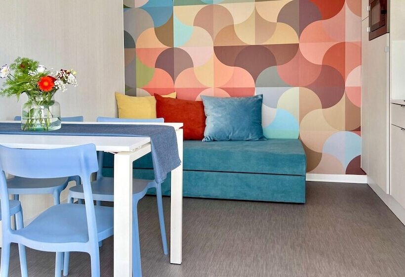 호텔 Floating Resort