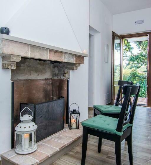 فندق ريفى Agriturismo Amargi