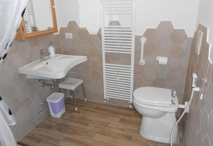 فندق ريفى Agriturismo Amargi