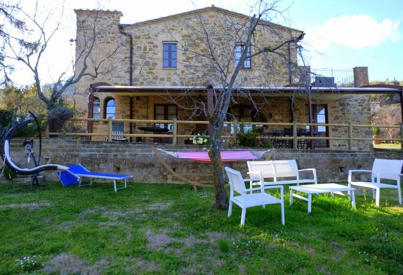 田舎風ホテル Agriturismo La Casella