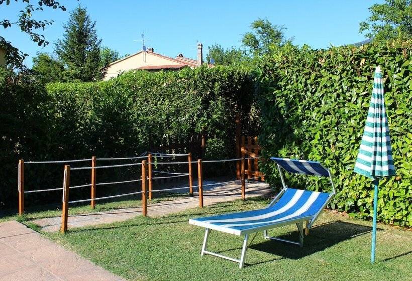 فندق ريفى Agriturismo Pian Perugino