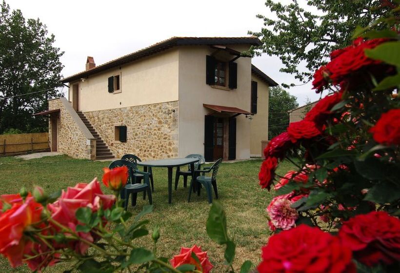 فندق ريفى Agriturismo Pian Perugino
