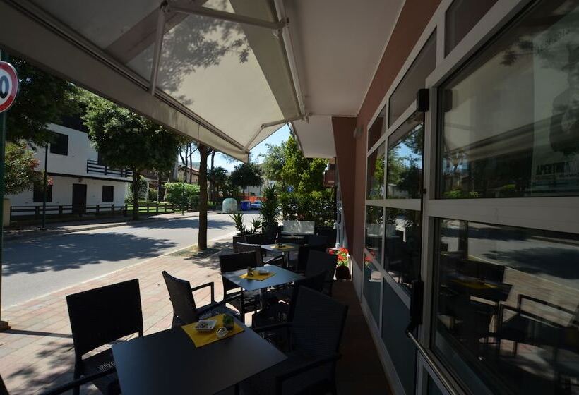 בית מלון כפרי Tivoli