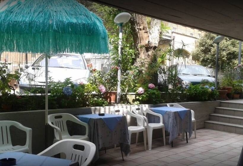 فندق Villa Del Prato