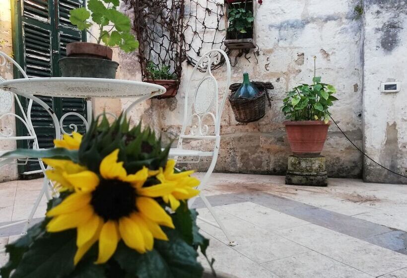 פנסיון Agorà Suites & Apartments