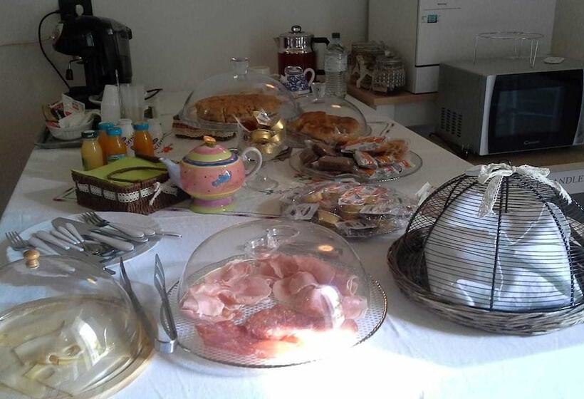 פנסיון Agorà Suites & Apartments