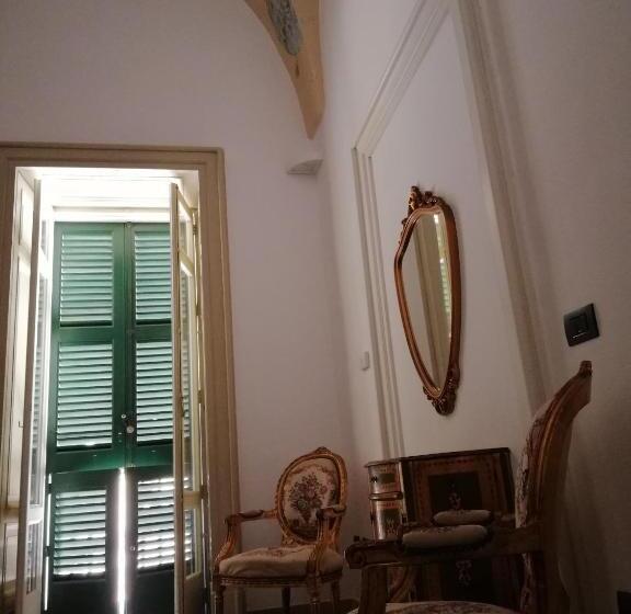 פנסיון Agorà Suites & Apartments