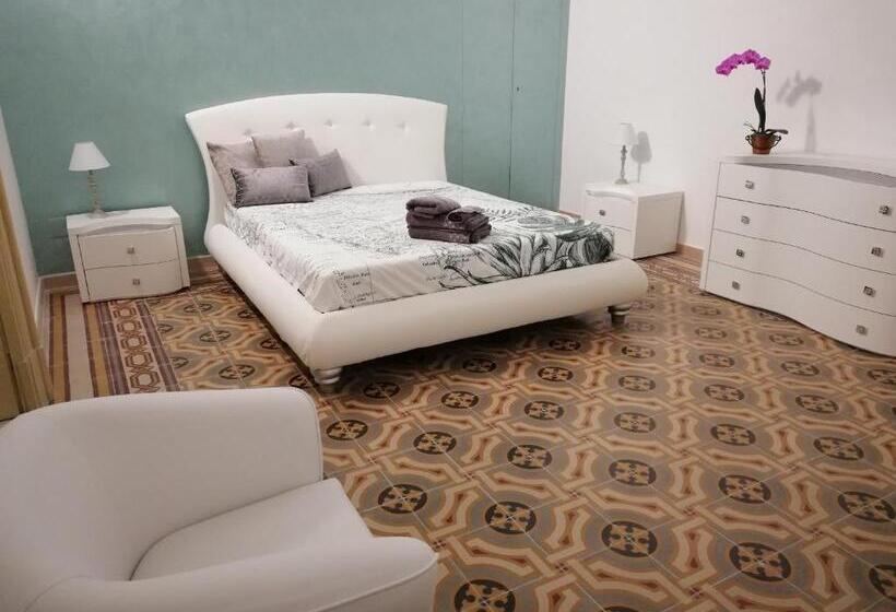 פנסיון Agorà Suites & Apartments