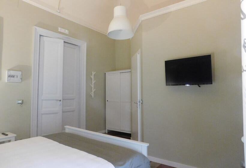 بنسيون Corte Dei Medici Palace