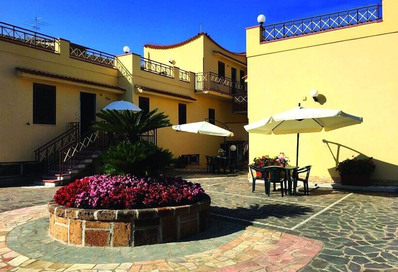 レジデンス Villa Paeonia