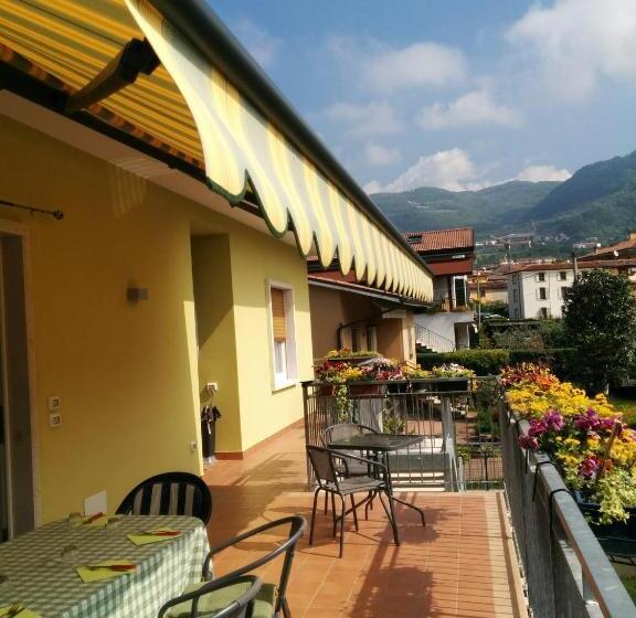 ベッドアンドブレックファースト Al Pozzo