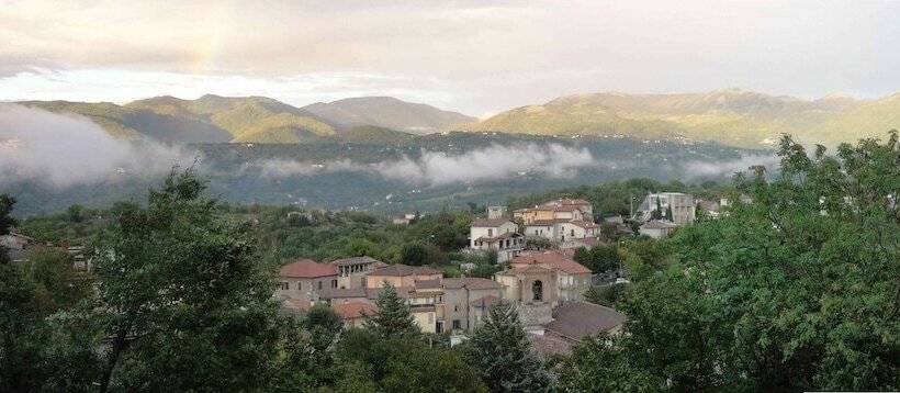 مبيت وإفطار Il Casale Di Colli Sul Velino