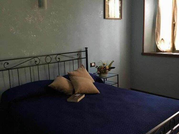 مبيت وإفطار Il Casale Di Colli Sul Velino