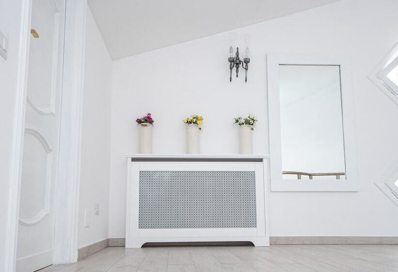 ベッドアンドブレックファースト Resort La Magnolia