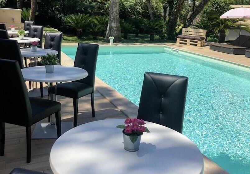 ベッドアンドブレックファースト Resort La Magnolia