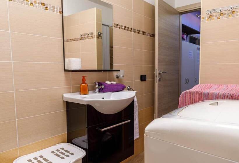 צימר Rio Launaxi Guest House