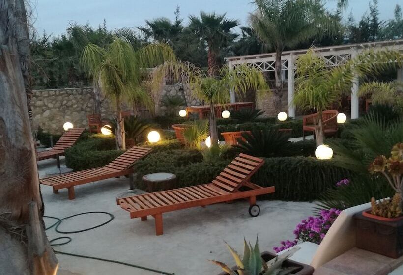 مبيت وإفطار Villa Delle Palme Delfina