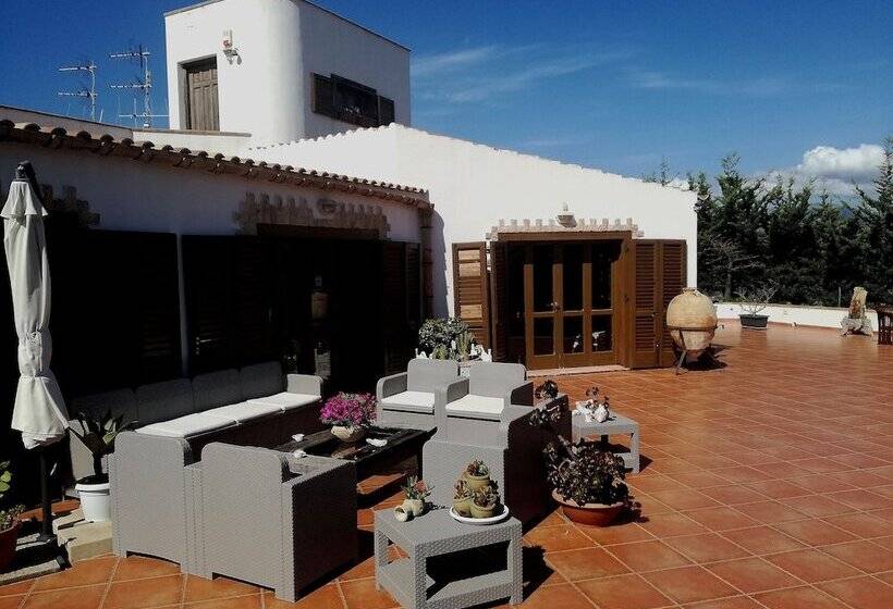 مبيت وإفطار Villa Delle Palme Delfina