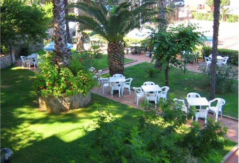 Belvedere Hotel Club