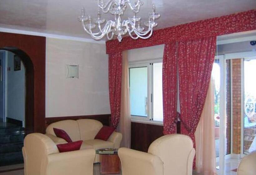 Belvedere Hotel Club