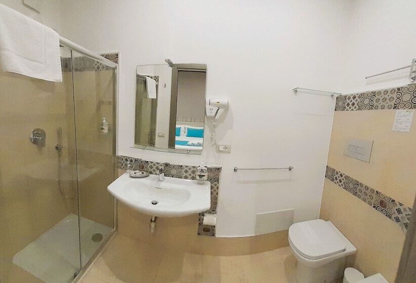 Casa Dell Aromatario B&b