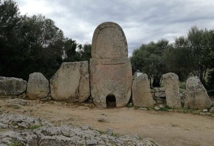 Dolce Luna Bed And Breakfast