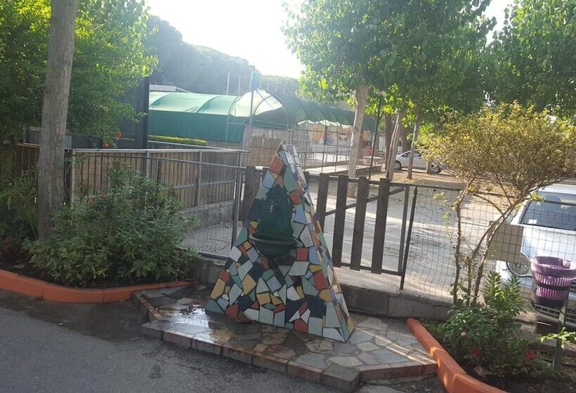 客栈  Camping Poseidonia