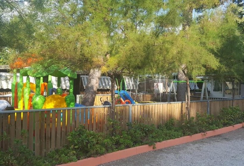 客栈  Camping Poseidonia