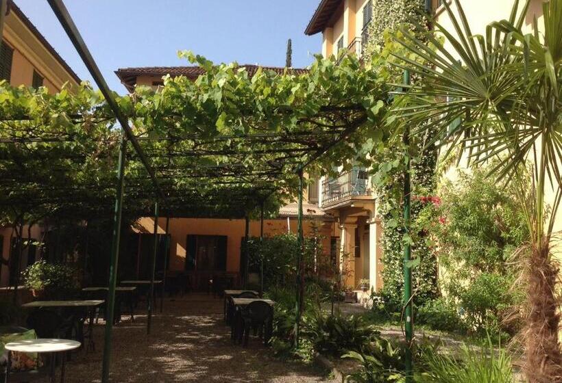 ホテル Albergo Giardinetto