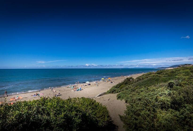 هتل Camping Internazionale Etruria