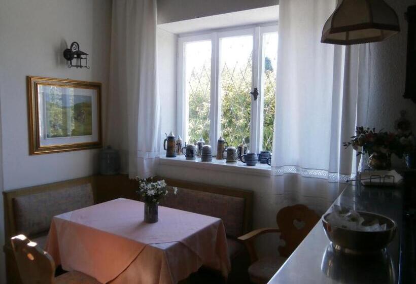 בית מלון כפרי Due Pini